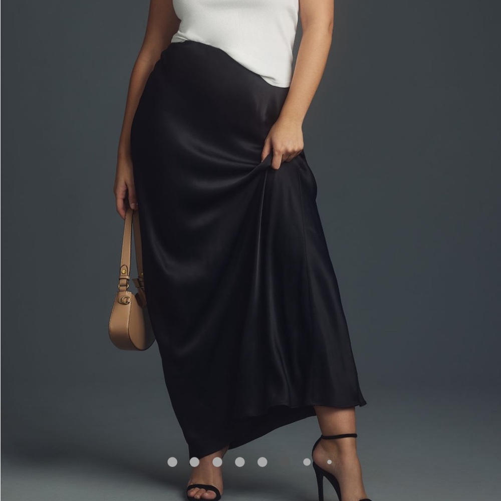 Satin maxi slip skirt - size small / brand new condition!